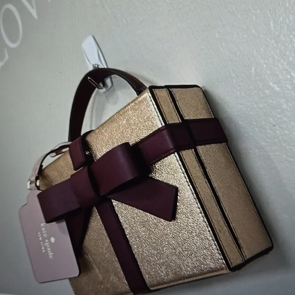 kate spade authentic kate